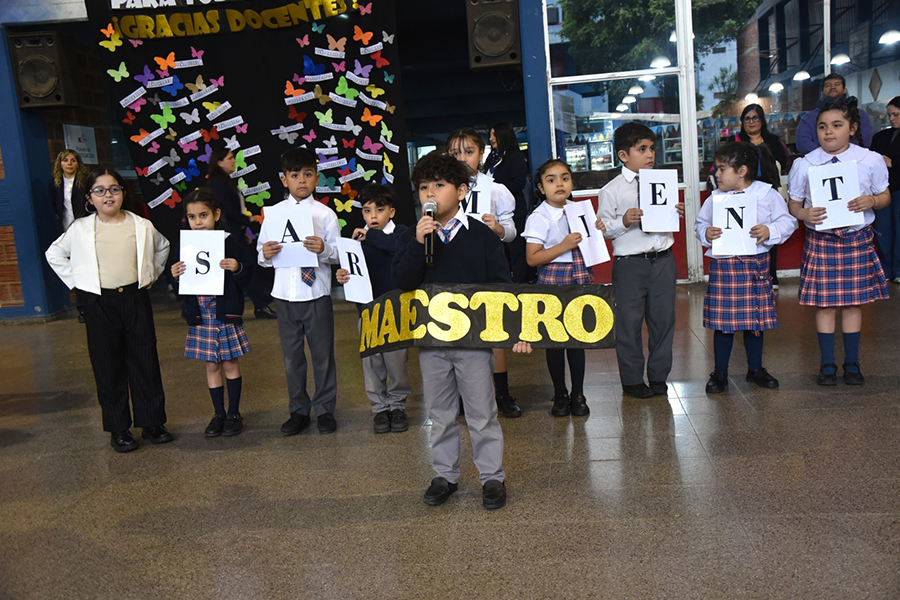 Acto por el Día del Maestro Nivel Inicial y Primario