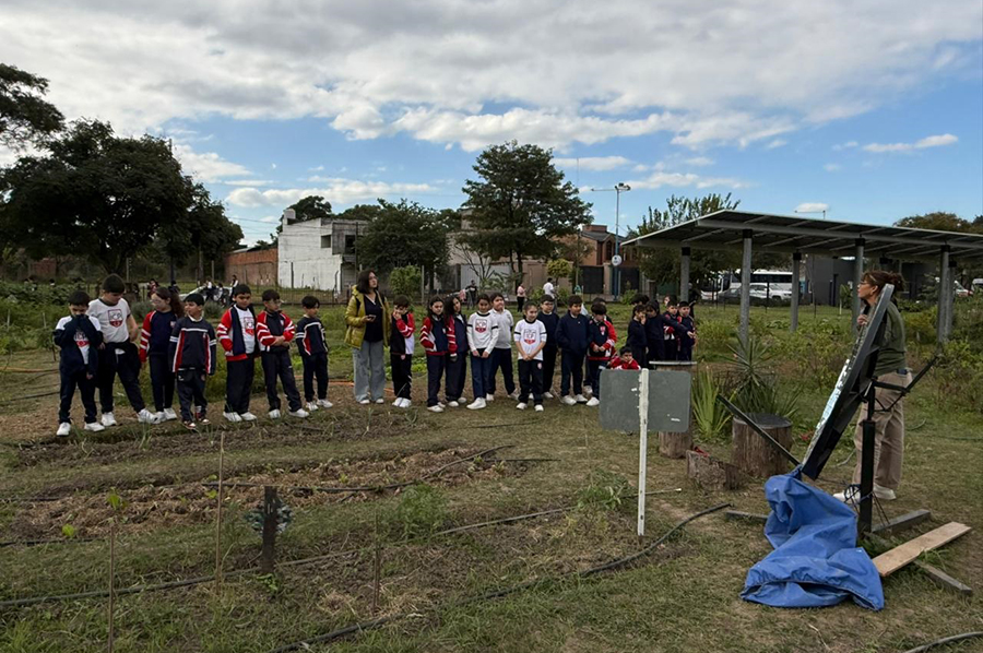 Visita a la Escuela Ambiental Dra. Yolanda Ortiz Nivel Primario