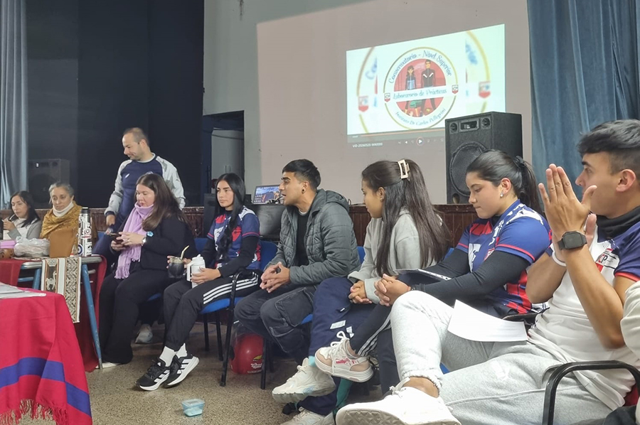 Primer Conversatorio destinado a estudiantes de Prácticas Profesionales I,II,III y IV Nivel Superior